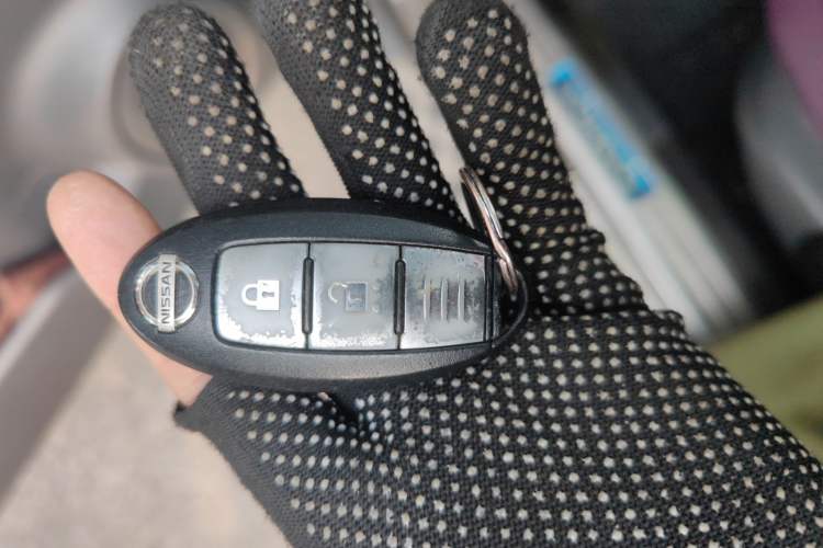 Used Nissan Qashqai 2017 2.0L CVT Luxury Edition China V Standard Vehicle Key