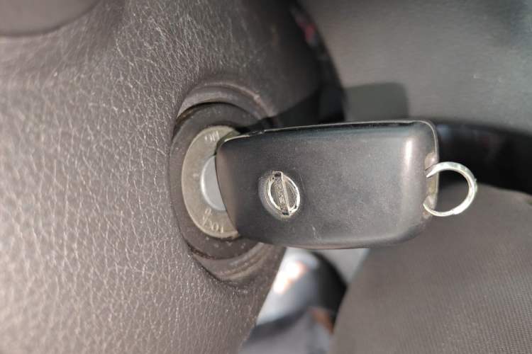 Used Nissan Qashqai 2017 2.0L CVT Smart Enjoyment Version China V Standard Vehicle Key