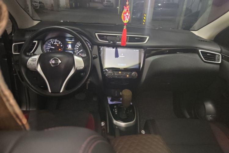 Used Nissan Qashqai 2017 2.0L CVT Smart Enjoyment Version China V Standard Center Console