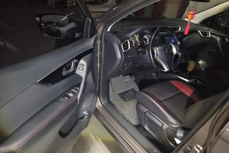 Used Nissan Qashqai 2017 2.0L CVT Smart Enjoyment Version China V Standard Driver Seat