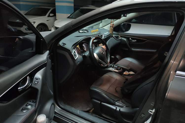 Used Nissan Qashqai 2017 2.0L CVT Luxury Edition China V Standard Driver Seat