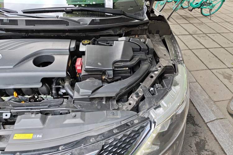 Used Nissan Qashqai 2017 2.0L CVT Luxury Edition China VI Standard Engine Bay Left