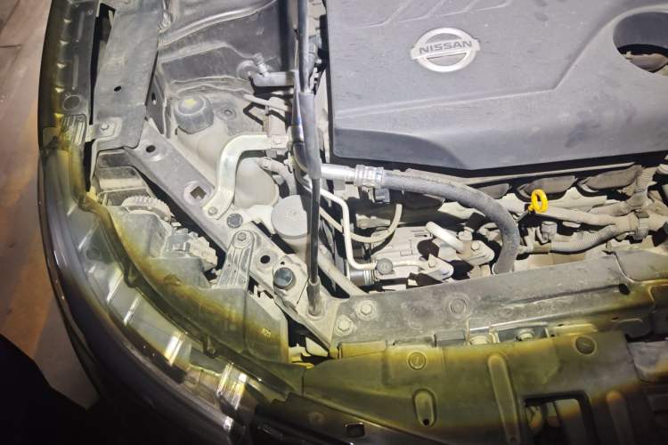 Used Nissan Qashqai 2017 2.0L CVT Smart Enjoyment Version China V Standard Engine Bay Right