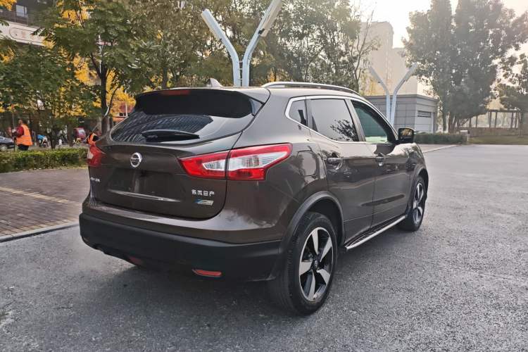 Used Nissan Qashqai 2017 2.0L CVT Luxury Edition China V Standard Exterior 3