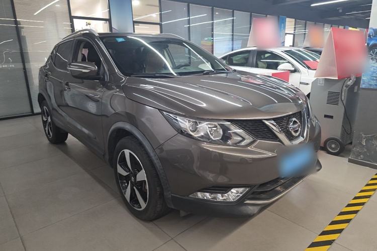Used Nissan Qashqai 2017 2.0L CVT Smart Enjoyment Version China V Standard Front Right 45 Deg
