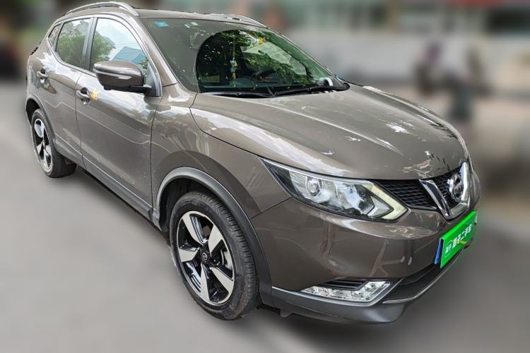 Used Nissan Qashqai 2017 2.0L CVT Luxury Edition China VI Standard Front Right 45 Deg