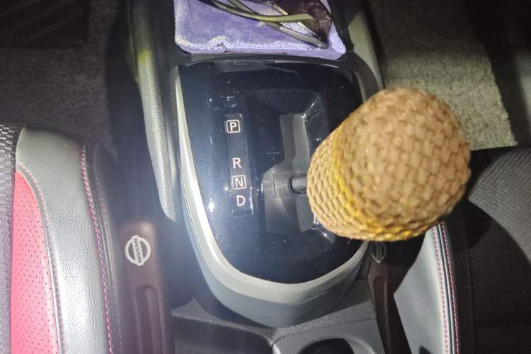 Used Nissan Qashqai 2017 2.0L CVT Smart Enjoyment Version China V Standard Gear Lever