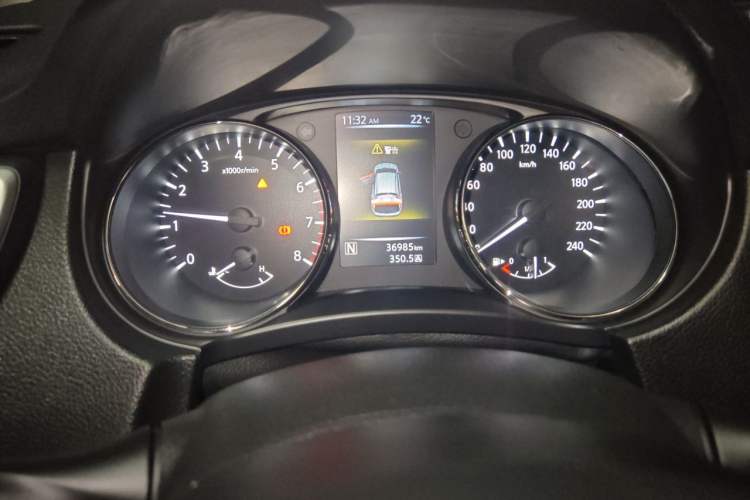 Used Nissan Qashqai 2017 2.0L CVT Smart Enjoyment Version China V Standard Instrument Cluster