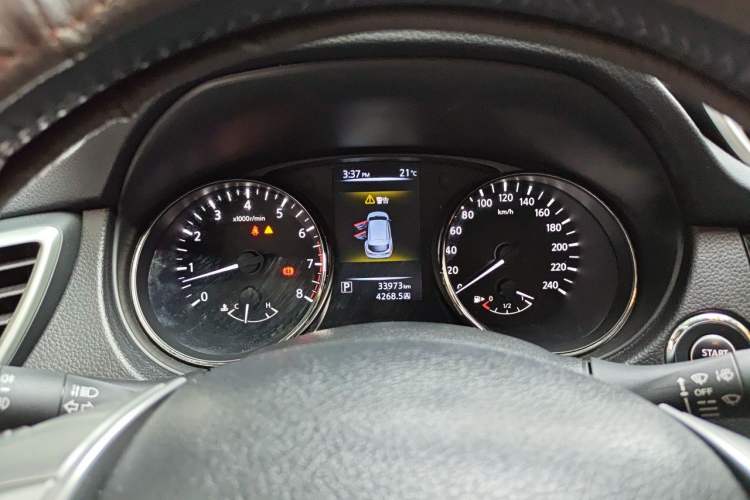 Used Nissan Qashqai 2017 2.0L CVT Luxury Edition China VI Standard Instrument Cluster