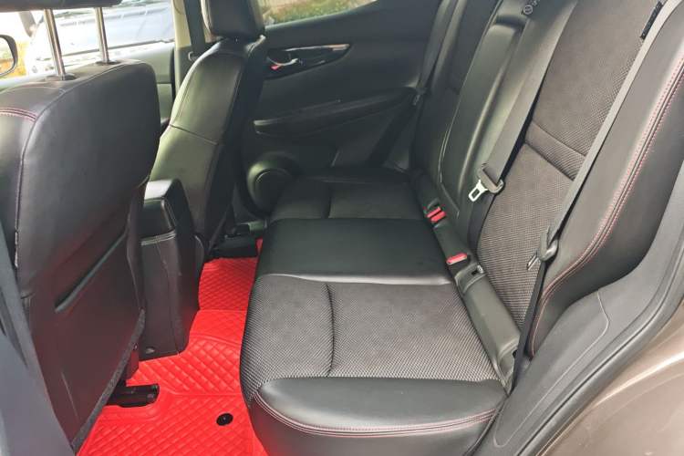 Used Nissan Qashqai 2017 2.0L CVT Luxury Edition China V Standard Interior 4