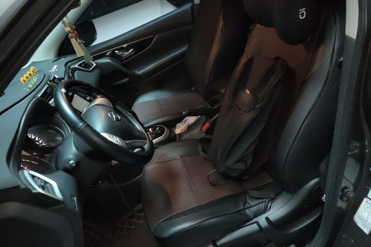 Used Nissan Qashqai 2017 2.0L CVT Luxury Edition China V Standard Left Front Seat