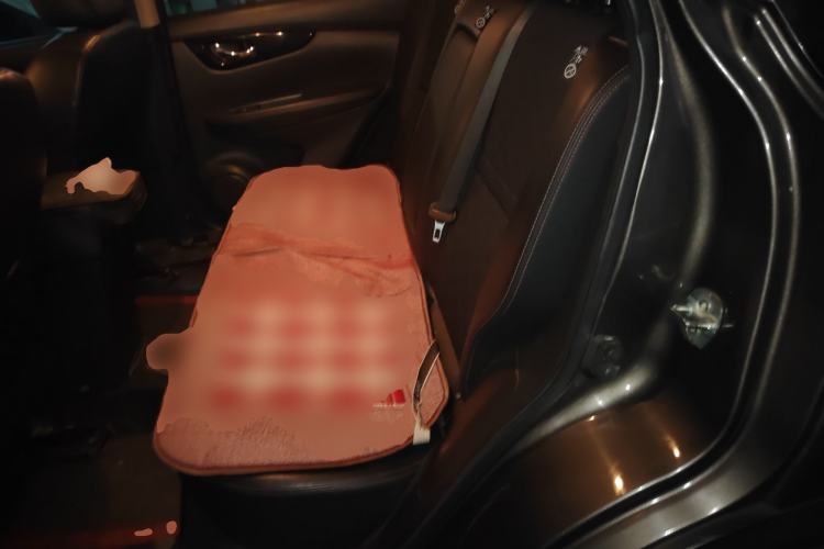 Used Nissan Qashqai 2017 2.0L CVT Luxury Edition China V Standard Left Rear Seat