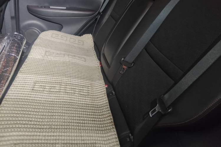 Used Nissan Qashqai 2017 2.0L CVT Smart Enjoyment Version China V Standard Left Rear Seat