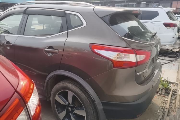Used Nissan Qashqai 2017 2.0L CVT Luxury Edition China V Standard Rear Left 45 Deg