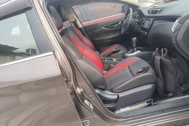 Used Nissan Qashqai 2017 2.0L CVT Luxury Edition China V Standard Right Front Seat