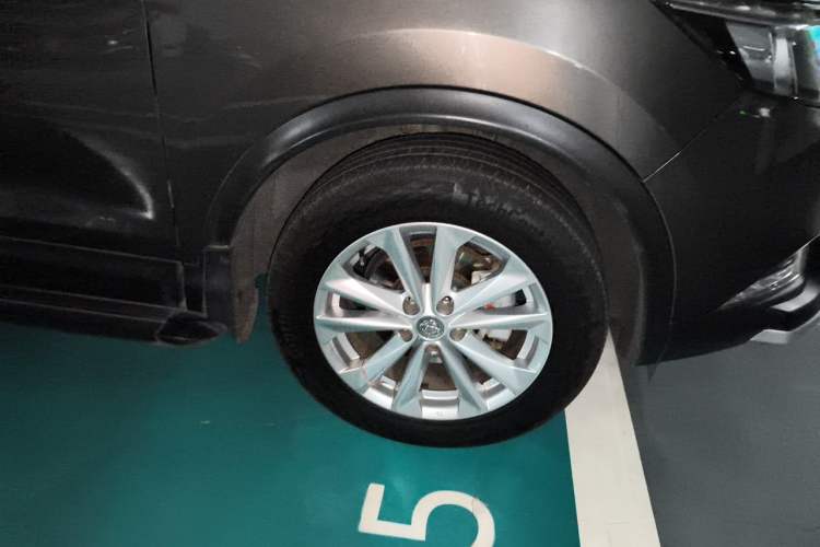 Used Nissan Qashqai 2017 2.0L CVT Elite Edition China V Standard Right Front Wheel Hub