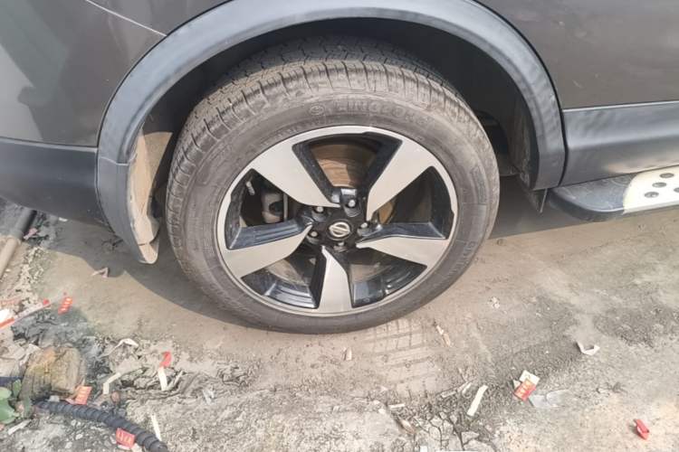 Used Nissan Qashqai 2017 2.0L CVT Luxury Edition China V Standard Right Rear Wheel Hub
