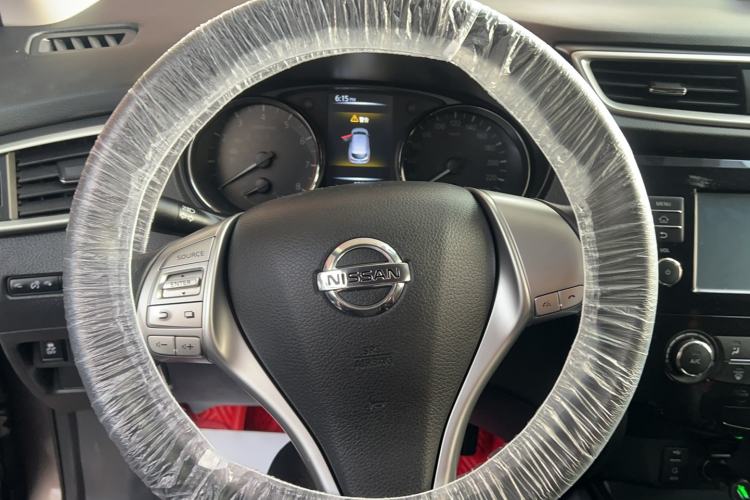 Used Nissan Qashqai 2017 2.0L CVT Smart Enjoyment Version China V Standard Steering Wheel