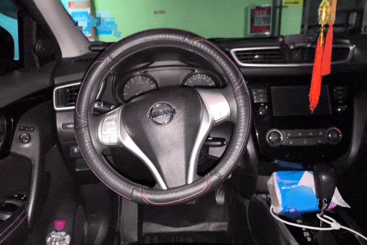 Used Nissan Qashqai 2017 2.0L CVT Elite Edition China V Standard Steering Wheel