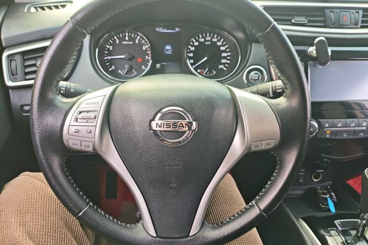 Used Nissan Qashqai 2017 2.0L CVT Luxury Edition China V Standard Steering Wheel