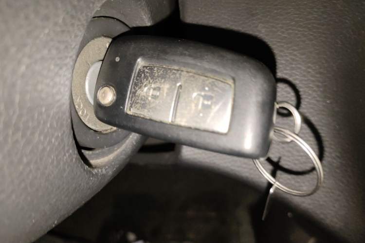 Used Nissan Qashqai 2017 2.0L CVT Elite Edition China V Standard Vehicle Key