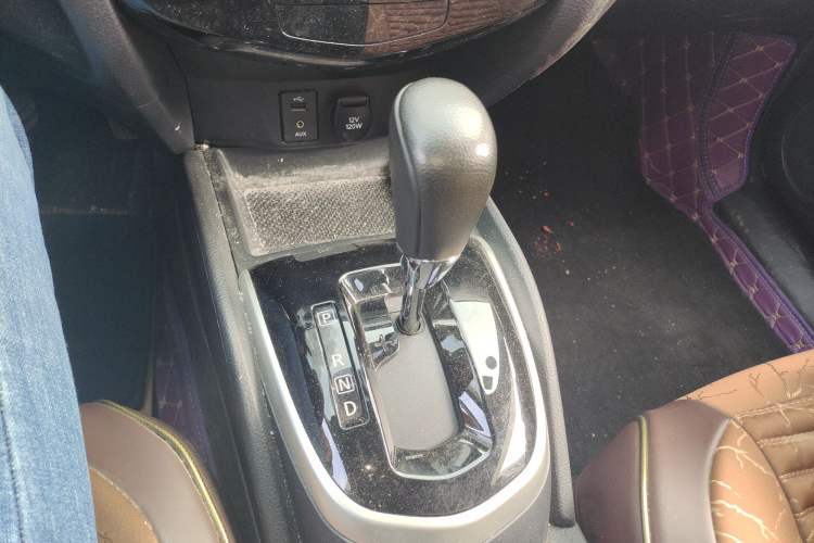 Used Nissan Qashqai 2017 2.0L CVT Smart Enjoyment Version China VI Standard Gear Lever