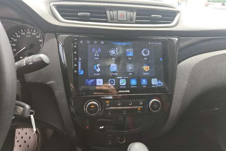 Used Nissan Qashqai 2017 2.0L CVT Smart Enjoyment Version China V Standard Audio And AC Panel