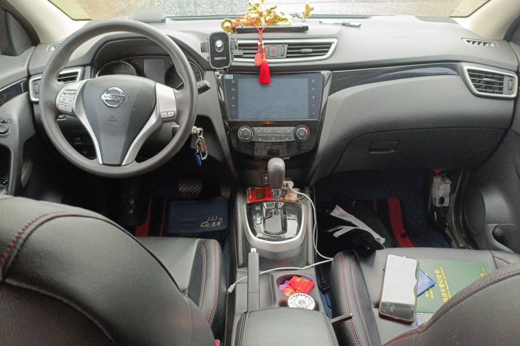 Used Nissan Qashqai 2017 2.0L CVT Elite Edition China V Standard Center Console