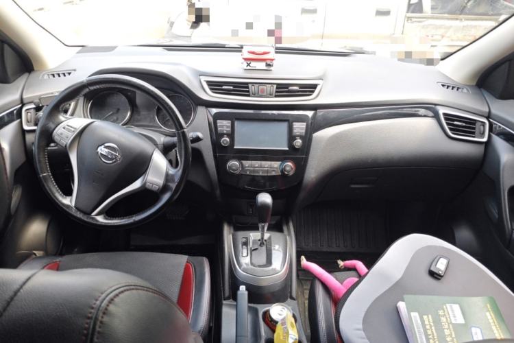 Used Nissan Qashqai 2017 2.0L CVT Smart Enjoyment Version China V Standard Center Console