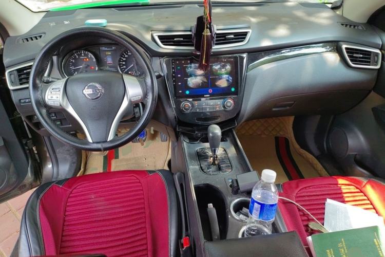 Used Nissan Qashqai 2017 2.0L CVT Elite Edition China V Standard Center Console