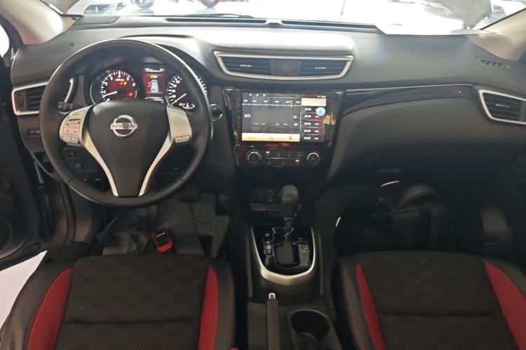 Used Nissan Qashqai 2017 2.0L CVT Luxury Edition China V Standard Center Console