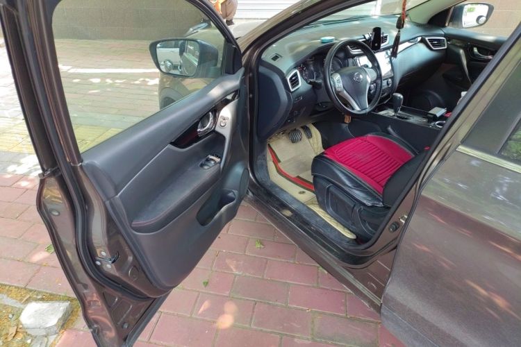 Used Nissan Qashqai 2017 2.0L CVT Elite Edition China V Standard Driver Seat