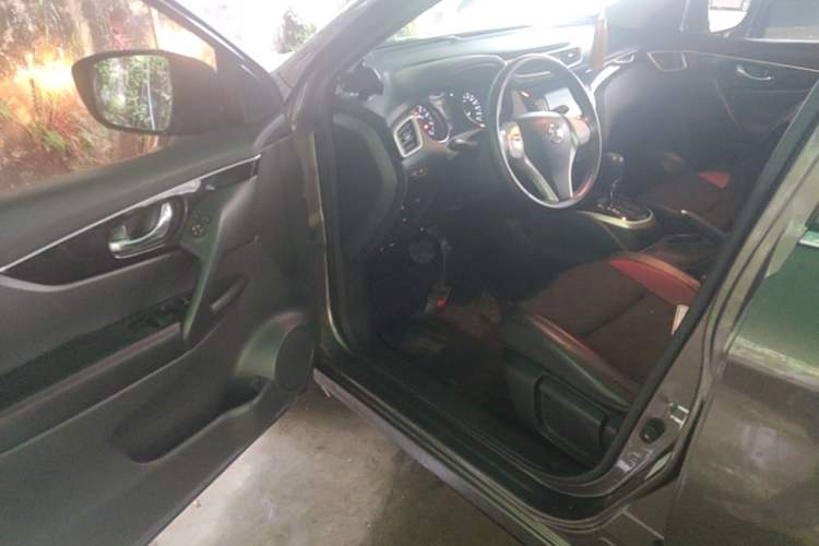 Used Nissan Qashqai 2017 2.0L CVT Smart Enjoyment Version China V Standard Driver Seat