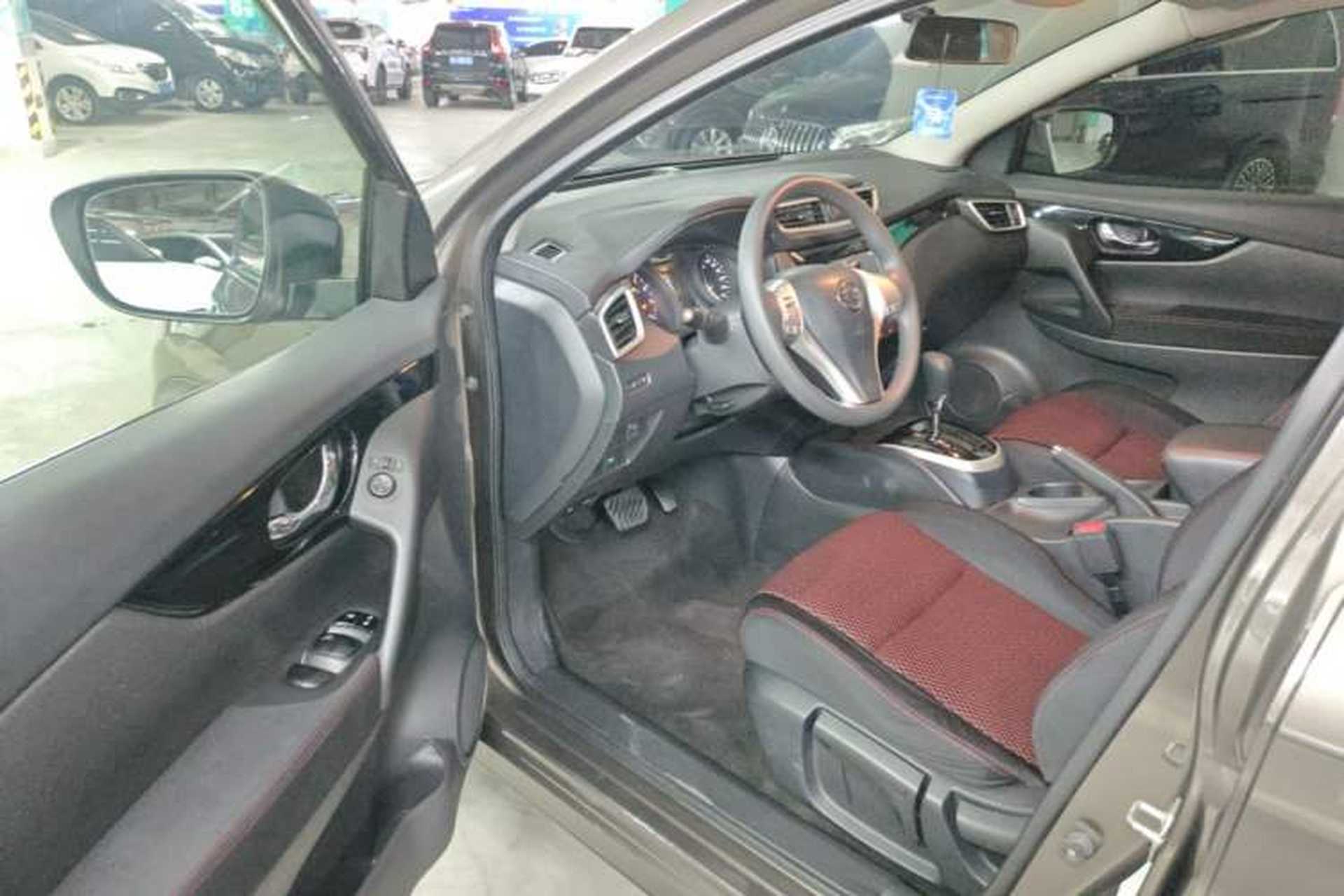 Used Nissan Qashqai 2017 2.0L CVT Elite Edition China V Standard Driver Seat