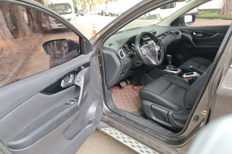 Used Nissan Qashqai  Driver Seat