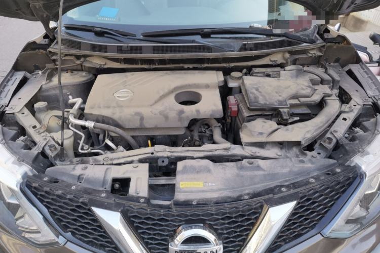 Used Nissan Qashqai 2017 2.0L CVT Smart Enjoyment Version China V Standard Engine Bay