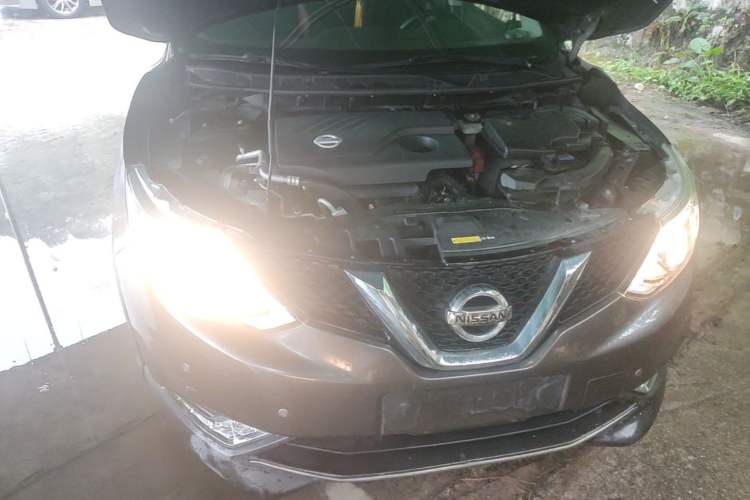 Used Nissan Qashqai 2017 2.0L CVT Smart Enjoyment Version China V Standard Engine Bay