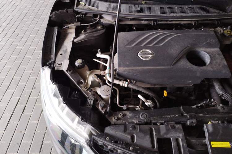 Used Nissan Qashqai 2017 2.0L CVT Elite Edition China V Standard Engine Bay Right