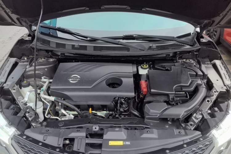 Used Nissan Qashqai 2017 2.0L CVT Elite Edition China V Standard Engine Bay