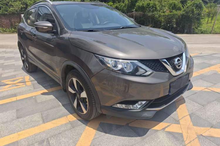 Used Nissan Qashqai 2017 2.0L CVT Smart Enjoyment Version China V Standard Exterior 2