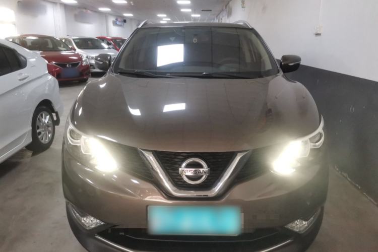 Used Nissan Qashqai 2017 2.0L CVT Elite Edition China V Standard Front