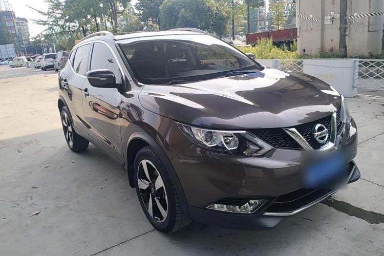Used Nissan Qashqai 2017 2.0L CVT Smart Enjoyment Version China V Standard Front Right 45 Deg