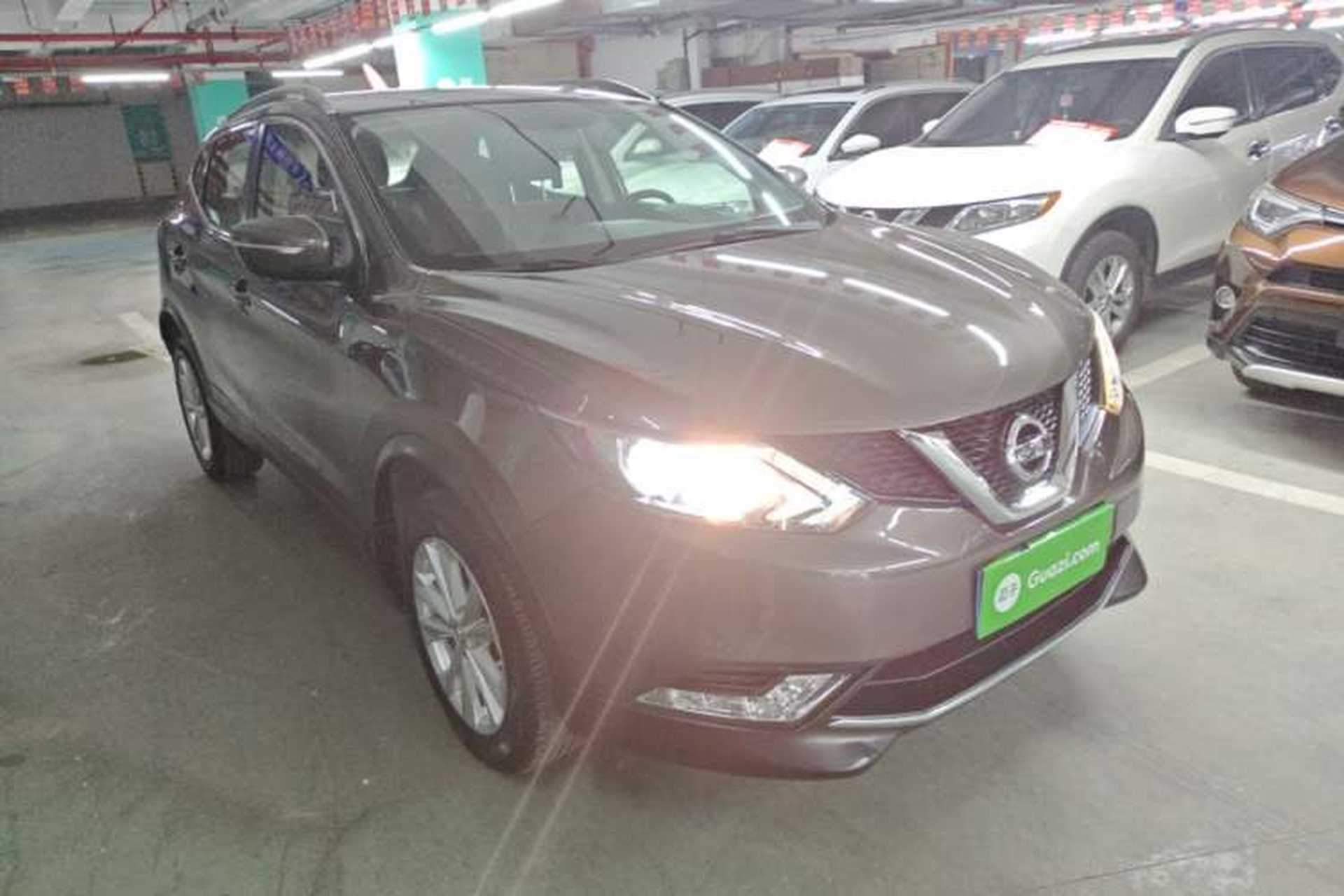 Used Nissan Qashqai 2017 2.0L CVT Elite Edition China V Standard Front Right 45 Deg