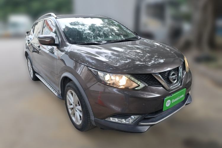 Used Nissan Qashqai  Front Right 45 Deg