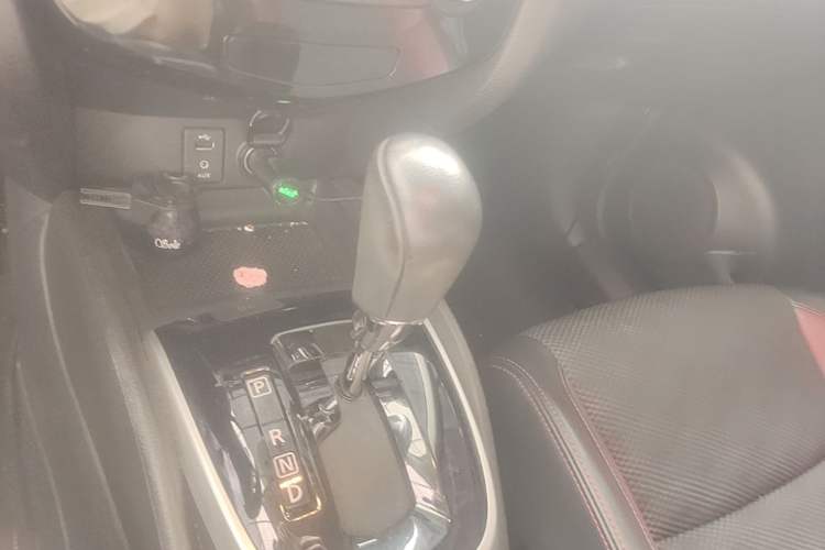 Used Nissan Qashqai 2017 2.0L CVT Smart Enjoyment Version China V Standard Gear Lever
