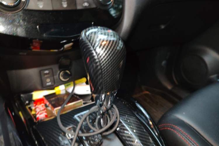 Used Nissan Qashqai 2017 2.0L CVT Elite Edition China V Standard Gear Lever