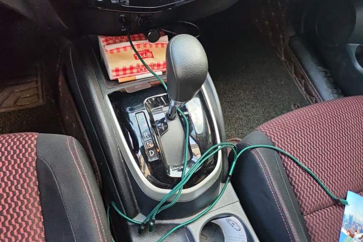 Used Nissan Qashqai 2017 2.0L CVT Elite Edition China V Standard Gear Lever