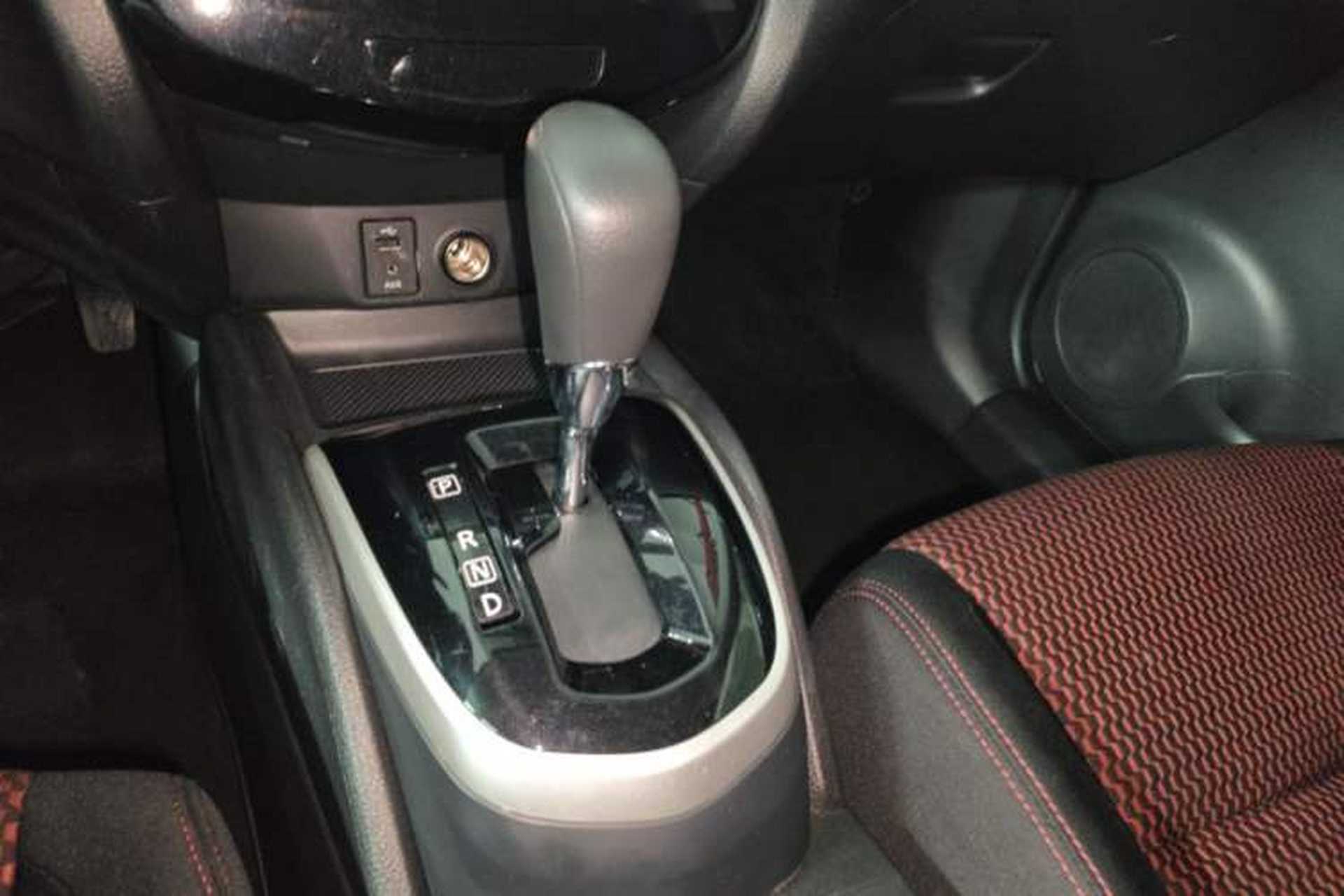 Used Nissan Qashqai 2017 2.0L CVT Elite Edition China V Standard Gear Lever