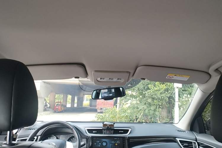 Used Nissan Qashqai 2017 2.0L CVT Smart Enjoyment Version China V Standard Headliner