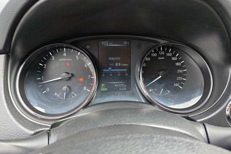 Used Nissan Qashqai 2017 2.0L CVT Luxury Edition China VI Standard Instrument Cluster